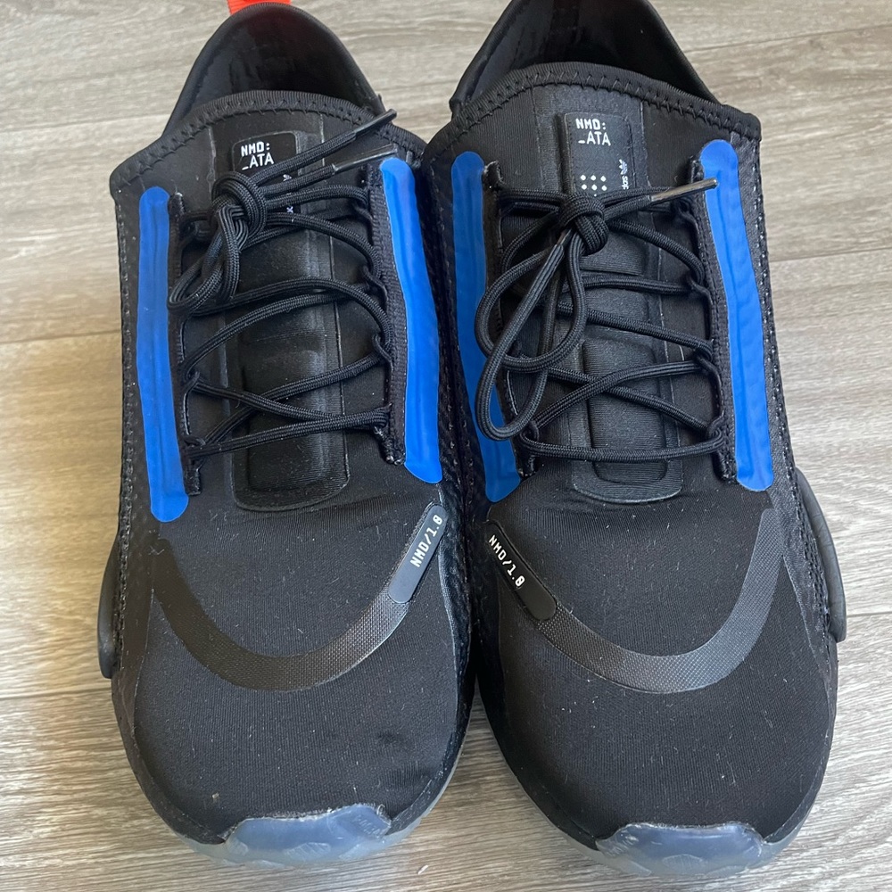 Adidas Original NMD_R1 Spectoo BOOST Black Blue White “UNISEX” - Picture 4 of 5
